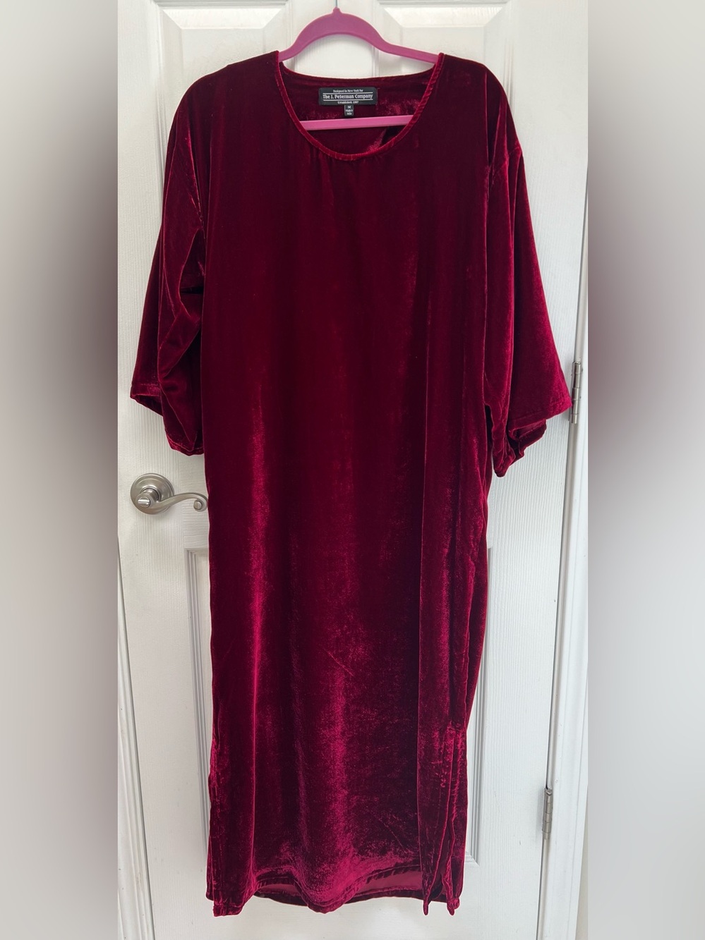 The J. Peterman Company Maroon Red Velvet Caftan Size Medium